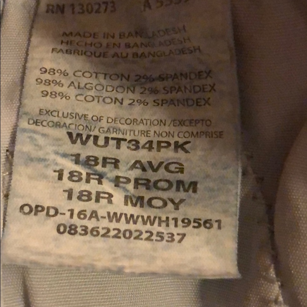 Capris - Picture 3 of 3